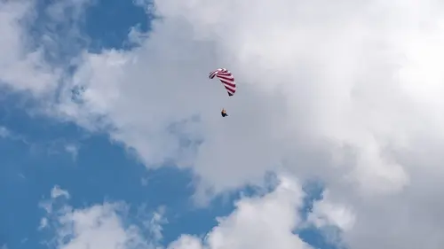 Survivre à Noël S01E01 L'effet père-vers