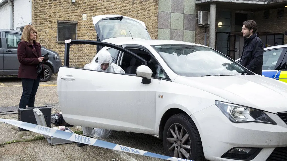 Suspects S04E03 Ricochet