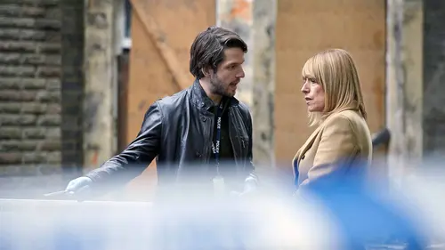 Suspects S03E03 Les feux de la mort