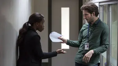 Suspects S03E01 Abus de confiance