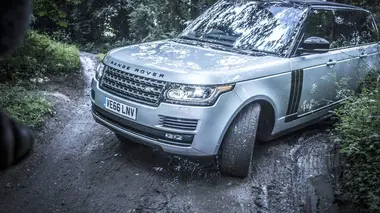 SUV : le luxe tout-terrain S01E01 Range Rover svautobiography