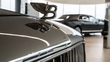 SUV : le luxe tout-terrain S01E05 Bentley Bentayga