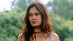 Sydney Fox, l'aventurière S03E05 L'île au trésor