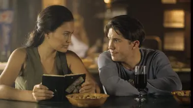 Sydney Fox, l'aventurière S01E07 Une formule en or