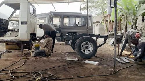 Tanzanie : Les mécanos de la savane