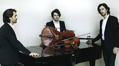 Tchaïkovski et Chostakovitch : trios avec piano