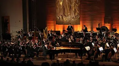 Temirkanov et l'Orchestre philharmonique de Saint-Pétersbourg Prokofiev et Reger