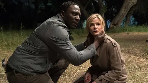 Ten Days in the Valley S01E08 Jour 8 : Erreur de casting en streaming