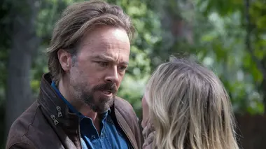 Ten Days in the Valley S01E01 Jour 1 : Fondu