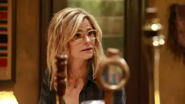 Ten Days in the Valley S01E07 Jour 7 : Scoop