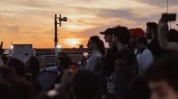 Terminal 1 : Air, Phoenix et Étienne de Crécy