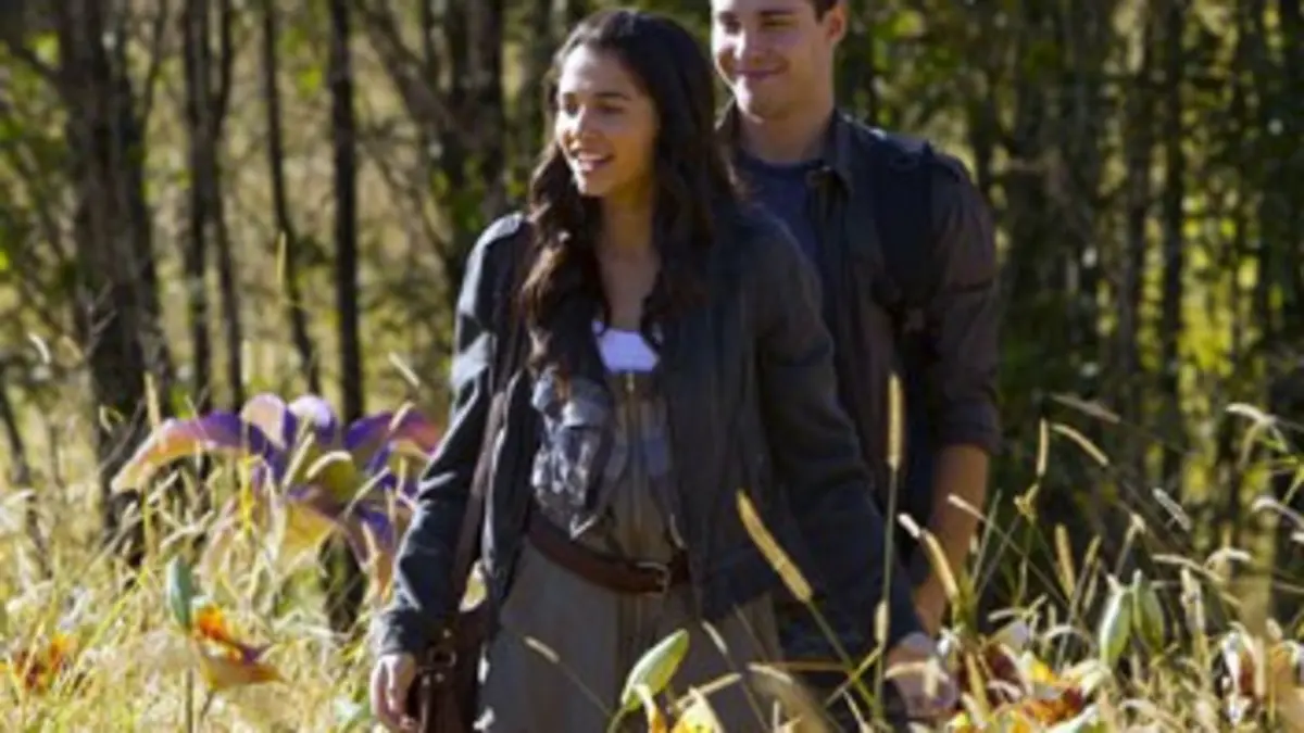 Terra Nova S01E07 Black-out