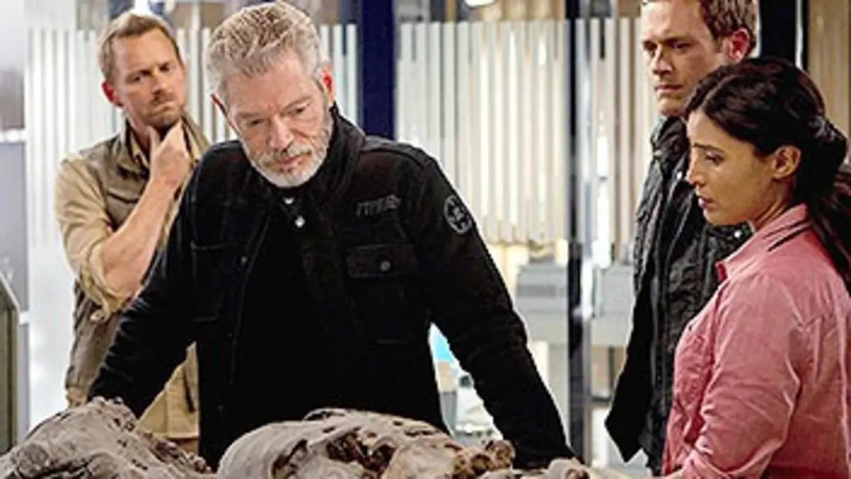 Terra Nova S01E09 L'arbre aux secrets en streaming