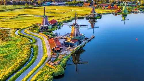 Terre des mondes Pays-Bas, royaume de couleurs