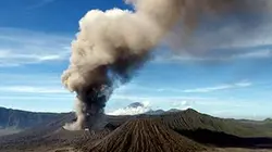 Terre, le compte à rebours a commencé E01 Volcans
