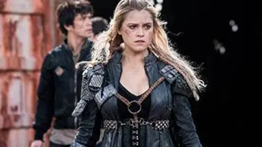 The 100 S03E13 La pastille ou la mort