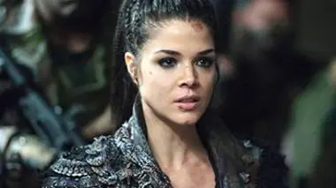 The 100 S04E11 De l'autre côté