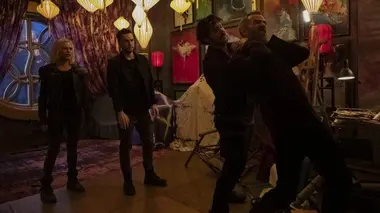 The 100 S06E05 Le retour de Josephine
