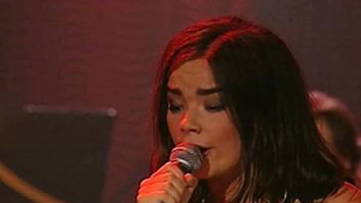 The 90s in Music : Live, Clips & Unplugged E02 Episode 2