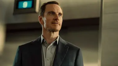 The Agency S01E03 Distinguer un faucon d'un héron
