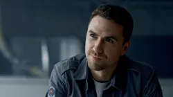 The Ark S02E02 C'était leur vie ou la sienne