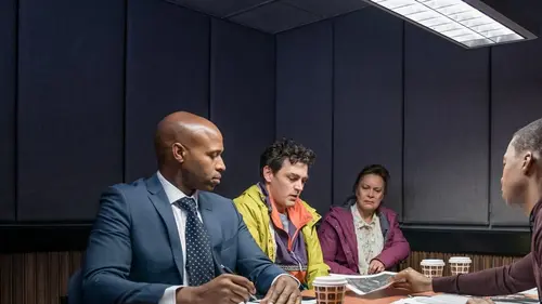 The Bay S01E02