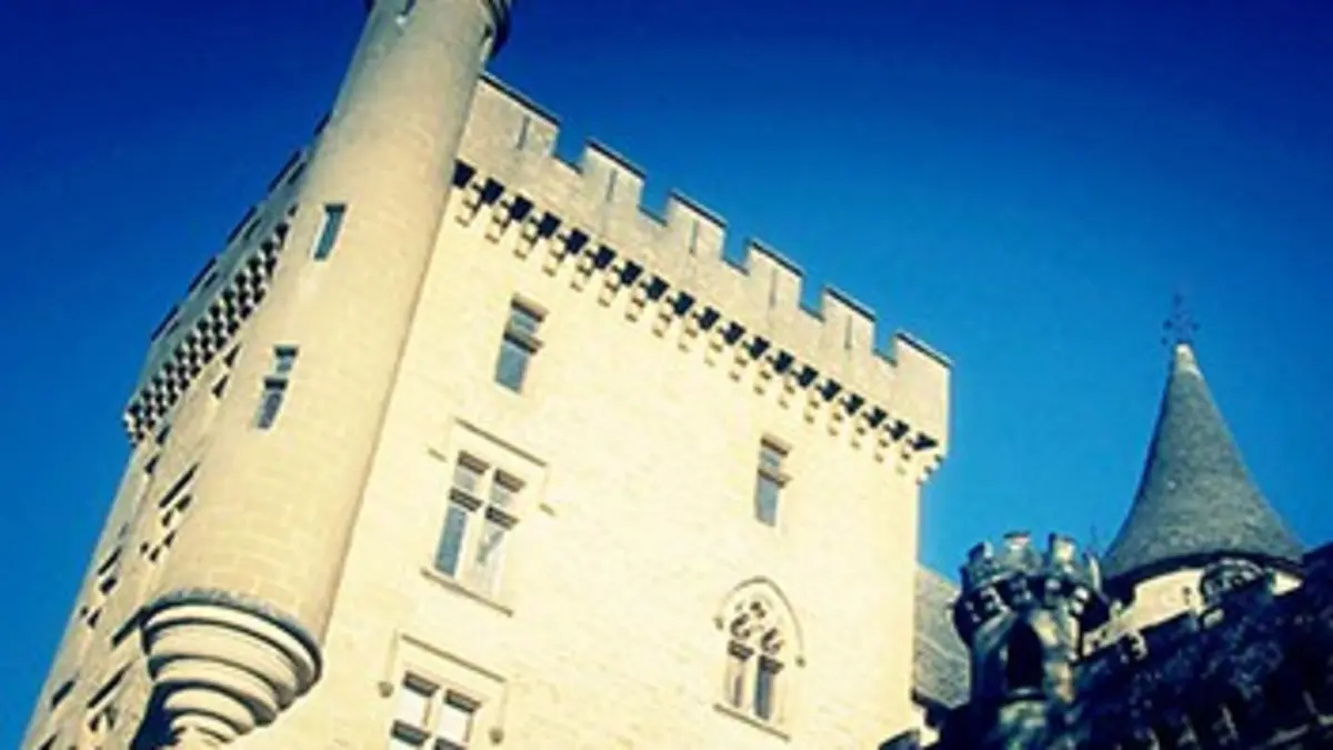 The Believers : Experience To The Unknown S01E02 Château de Puymartin