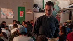 The Border S05E02 Traqué dans le tunnel