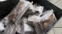 The Border  S02E04 Clandestins et contrebandiers