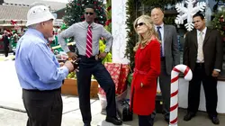 The Closer : L.A. enquêtes prioritaires S07E12 Qui veut la peau du Père Noël ?