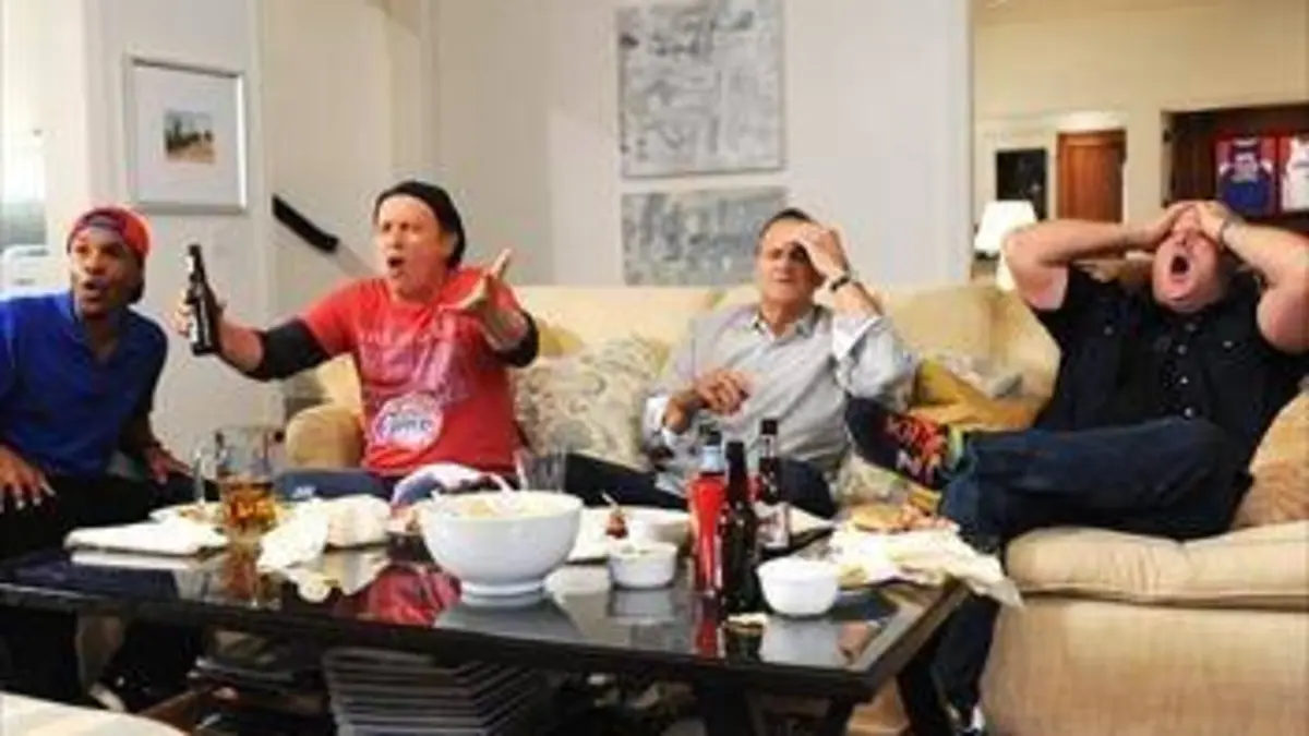 The Comedians S01E02 Quand Josh rencontre Julie