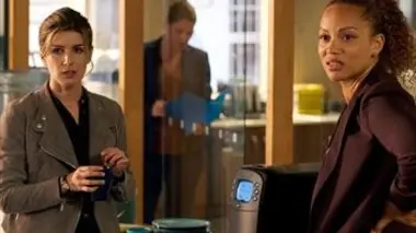 The Detail S01E01 Dur retour à la réalité