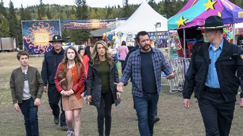 The Detour S03E01 La fuite