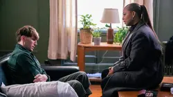 The Equalizer S02E11 Les bons voisins