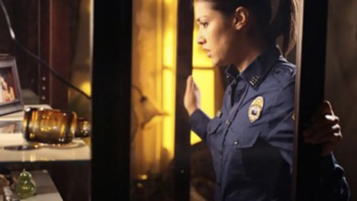 The Gates S01E03 Promenons-nous dans les bois