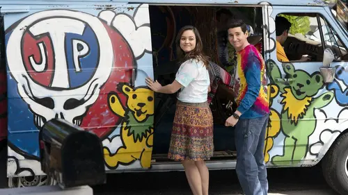 Les Goldberg S06E17 Notre Balki