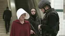 The Handmaid's Tale : La servante écarlate S01E04 Nolite te bastardes carborundorum