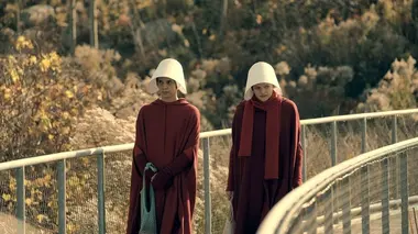 The Handmaid's Tale : La servante écarlate S01E05 Fidèle