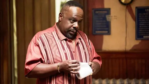 The Last O.G. S01E06 Professeur Tray