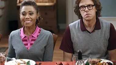 The Neighbors S02E09 Un Thanksgiving pas comme les autres