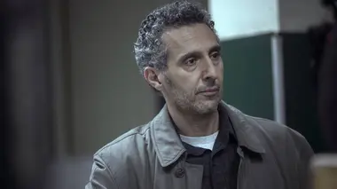The Night Of S01E05 Engrenages