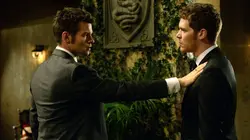 The Originals S01E20 Le pacte des louves en streaming
