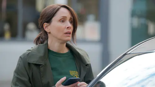 The Pact S01E01 en streaming