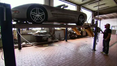 The Perfect Car S02E11 Challenge in Barcelona