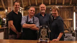 The Repair Shop : trésors à restaurer  S04E11 Secrets de famille