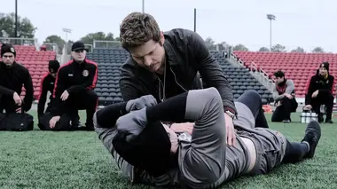 The Resident S03E13 Balle de match