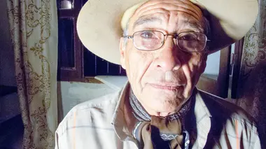 OVNI, Homme-Papillon et maladie des Morgellons