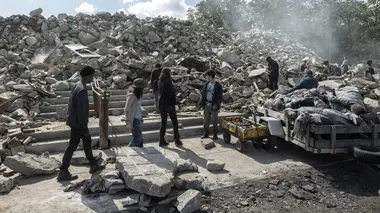 The Walking Dead : Dead City S03E02
