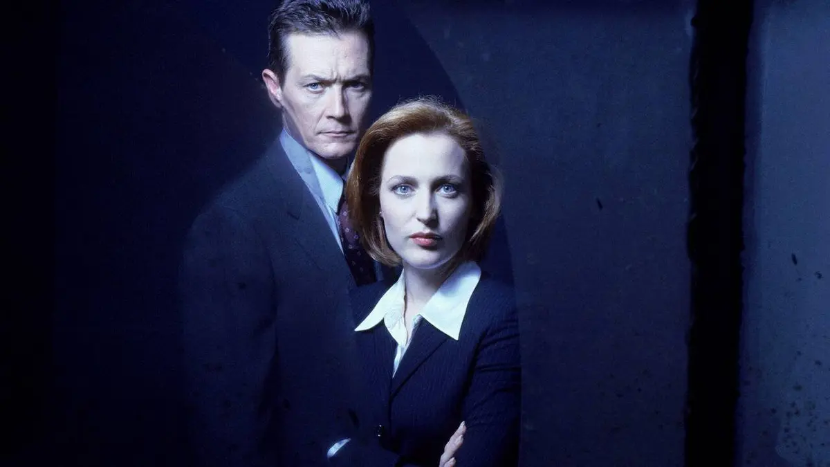 The X Files S01E07 Un fantôme dans l'ordinateur