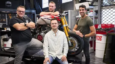 Thorn Bikes, l'atelier Moto Carburation vs injection